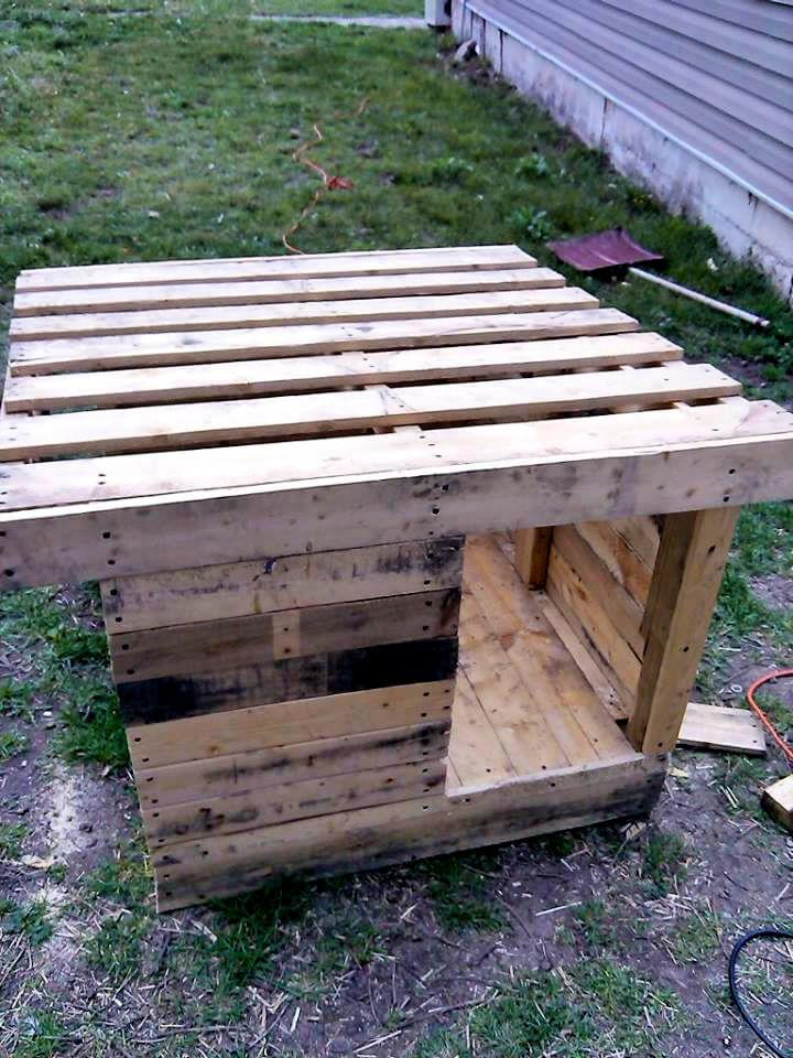 Upcycled Wood Pallet Dog House