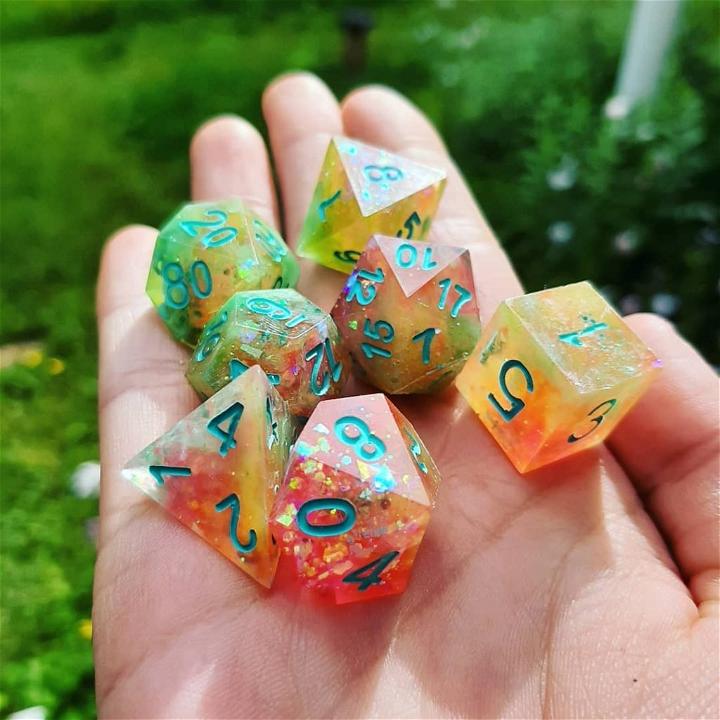 How to Make Your Own Resin Dice DIY to Make