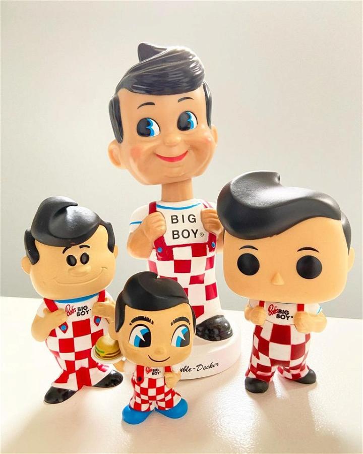 Where Should You Get Your Customized Bobbleheads? DIY to Make