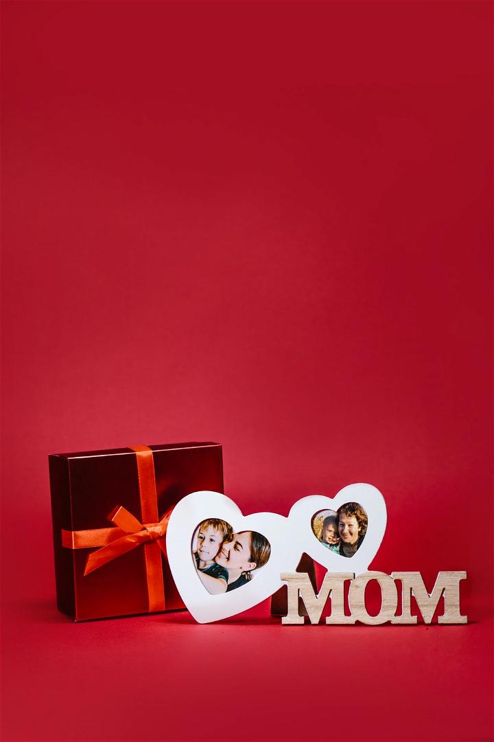 Mothers Day Gifts a Working Mother Will Love