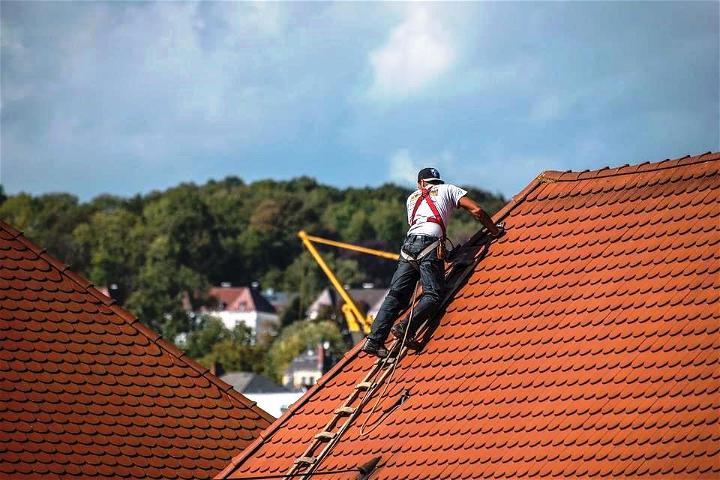 Looking For A Roofing Company Here Are Some Helpful Tips