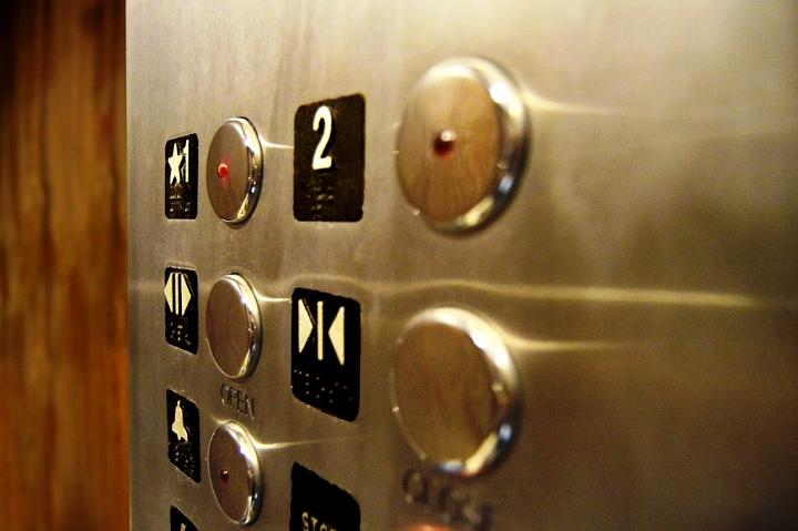 Home Elevators Practical Tips on Choosing the Right Model