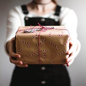Ways You Can Make A Memorable Present For A Close Friend